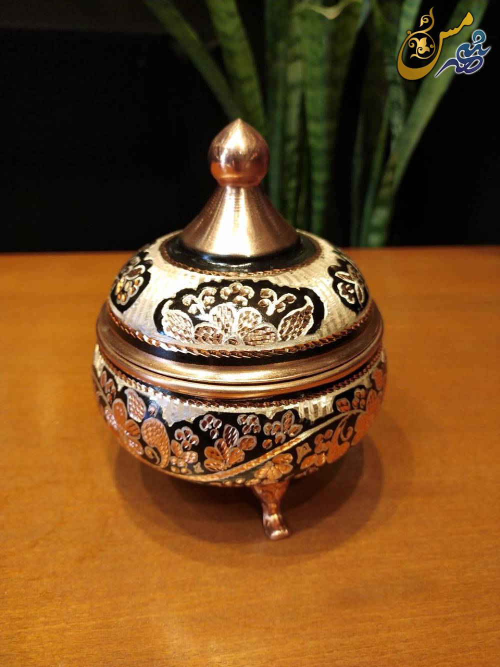 قندان مسی درب گنبدی سه پایه نقره کوب