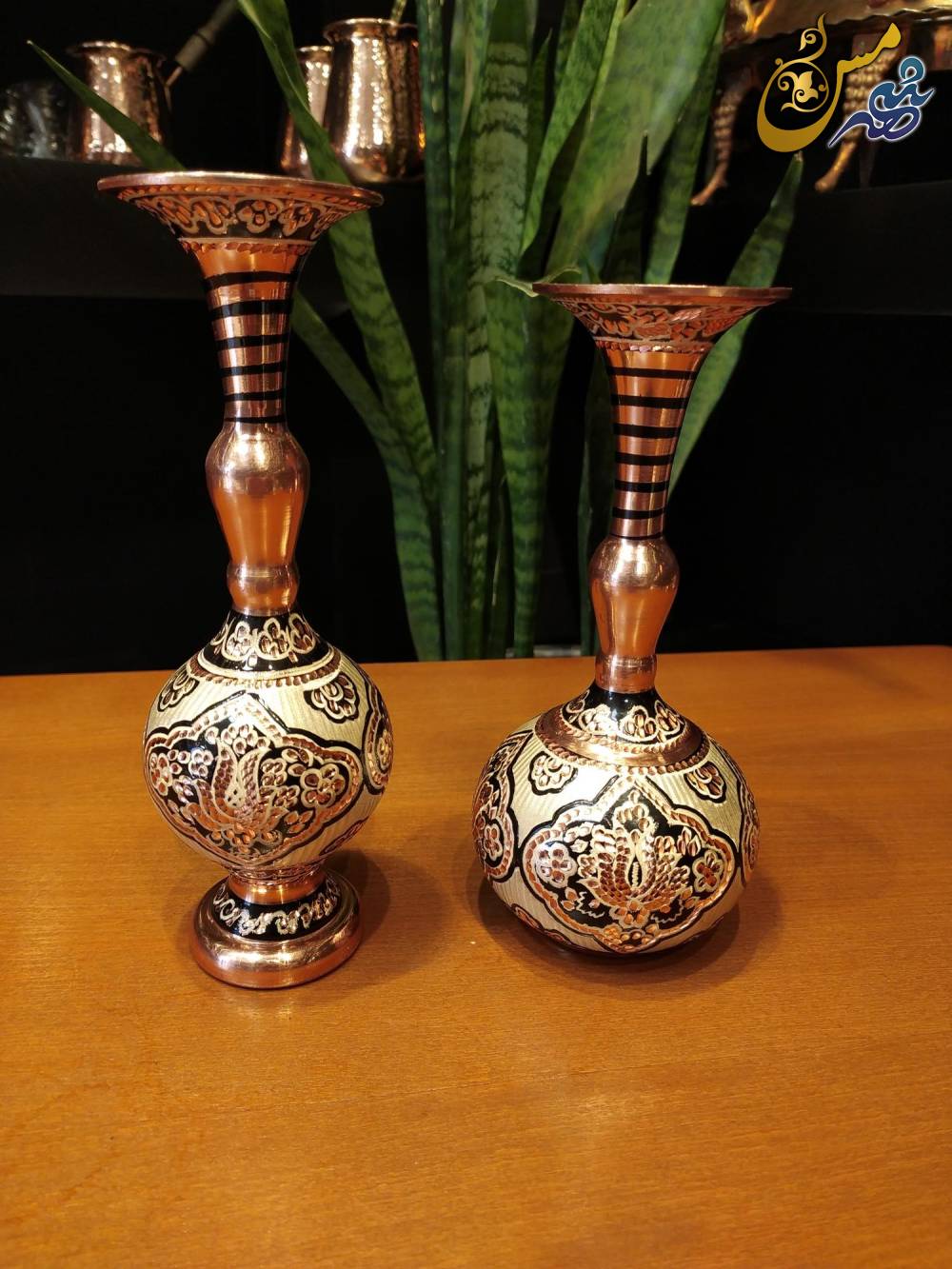 گلدان مسی نقره کوب