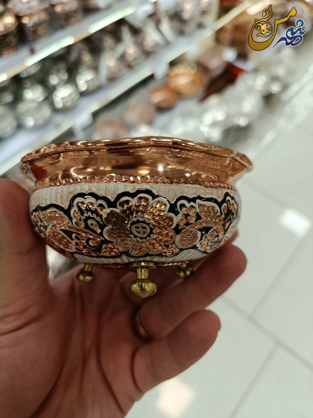 پیاله مسی نقره کوب سه پایه 