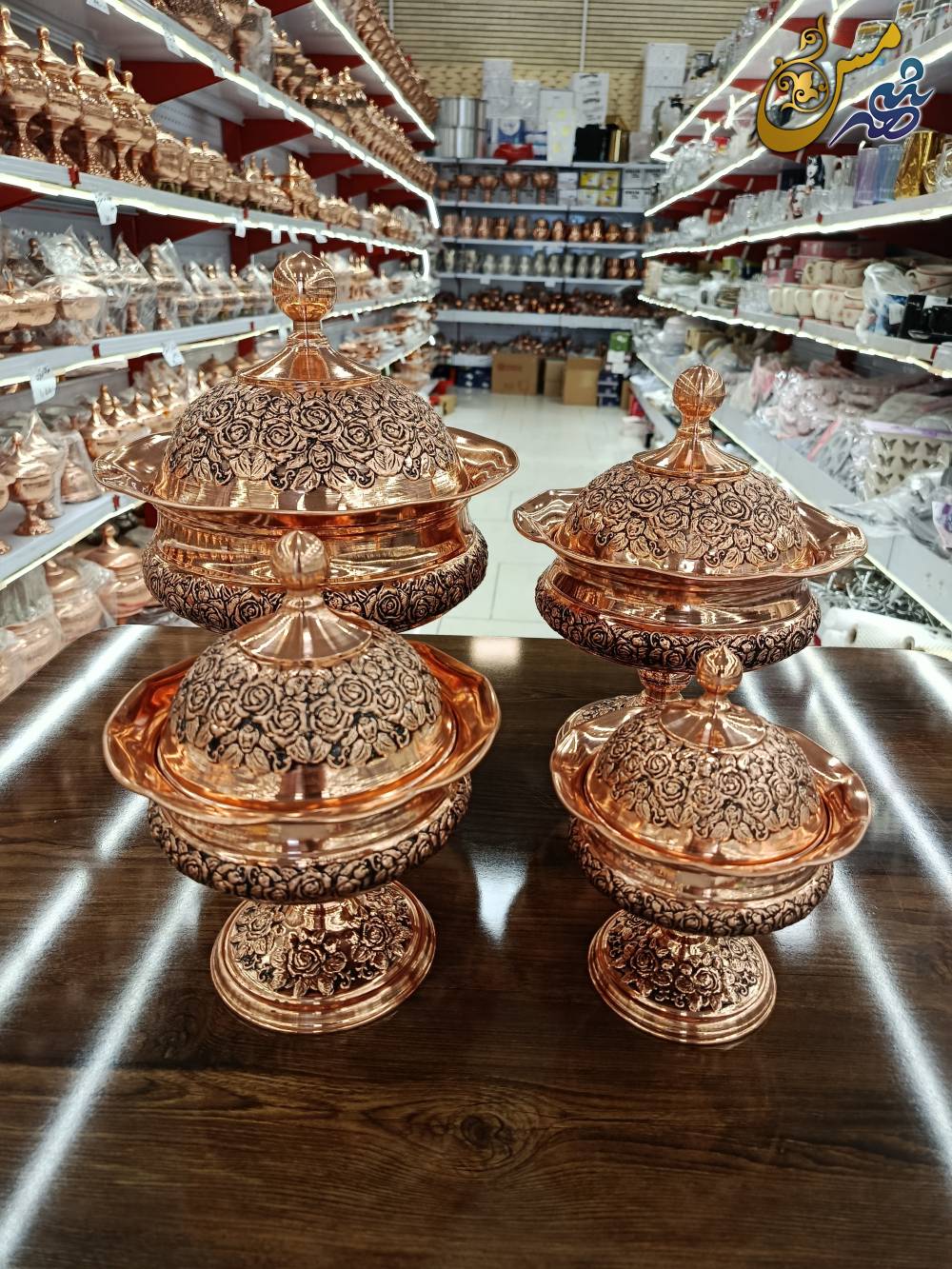 سرویس پذیرایی مسی گلبرگ پایه دار و درب دار