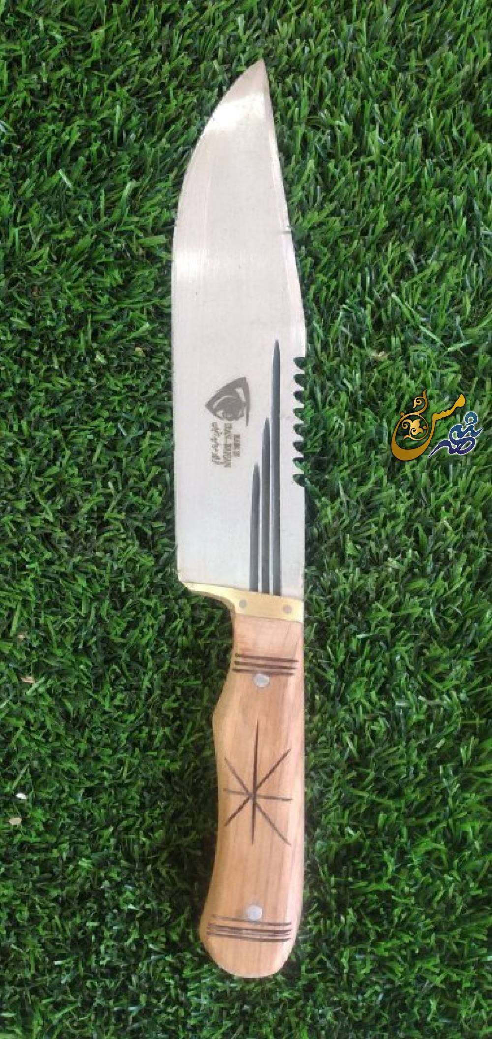 چاقو شکاری دسته چوبی تیغه فولادی